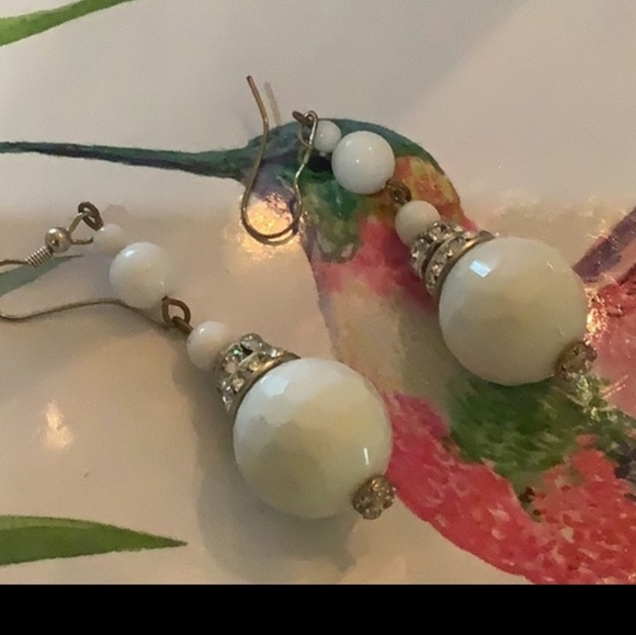 Vintage dangle white glass ball earrings with stones nice formal wear . - Picture 7 of 7